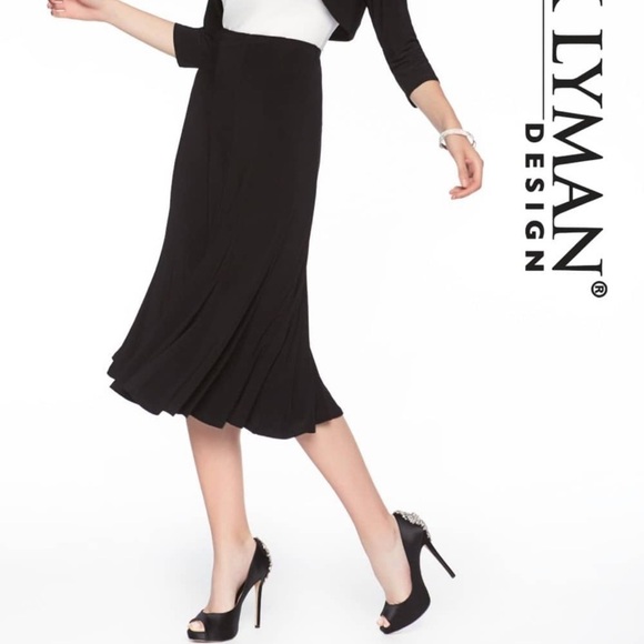 FRANK Lyman Black Tulip Skirt Textured Material Form Fitting Stretchy / S / BNWT - Picture 1 of 6